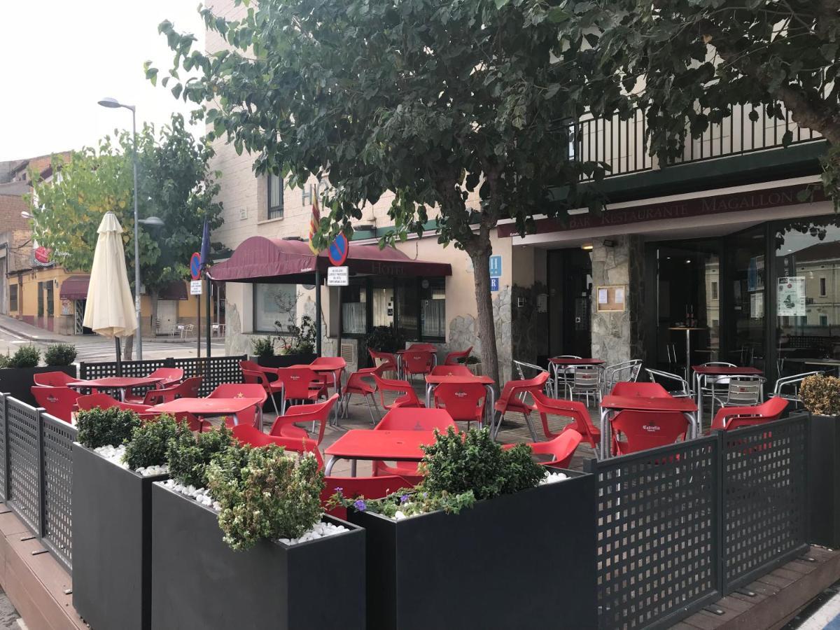 Hotel Magallon Caspe Exterior photo